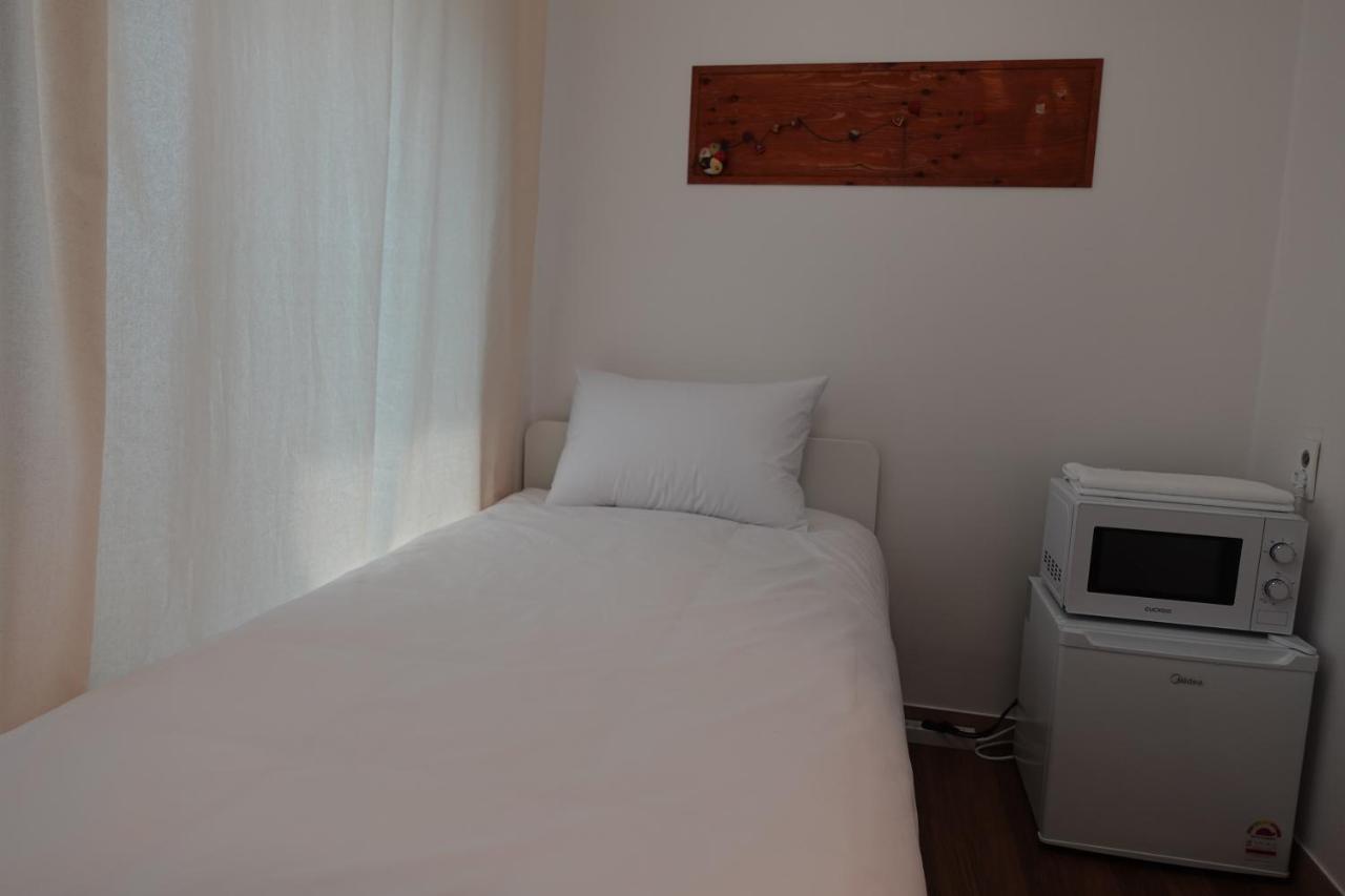 Hostel Jl In Chung-Jeong Seul Esterno foto