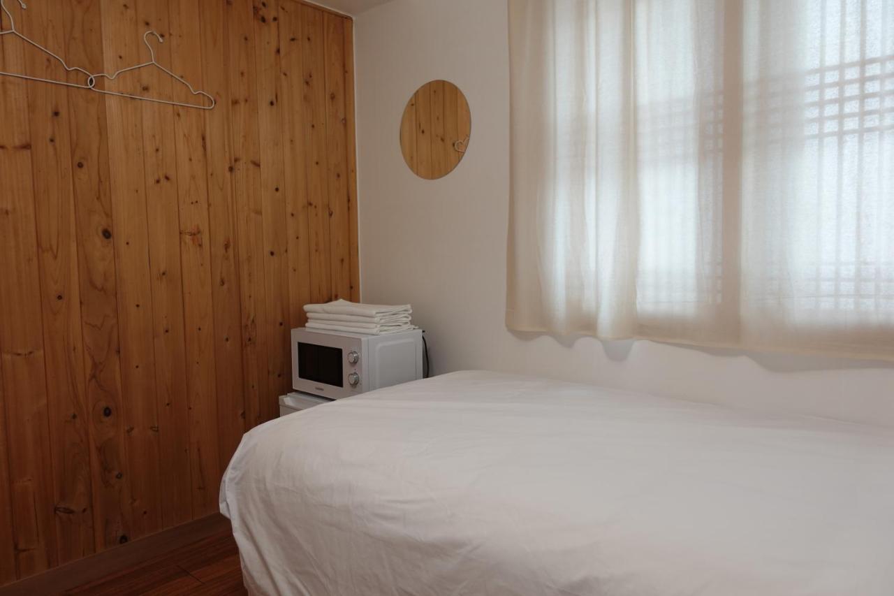 Hostel Jl In Chung-Jeong Seul Esterno foto