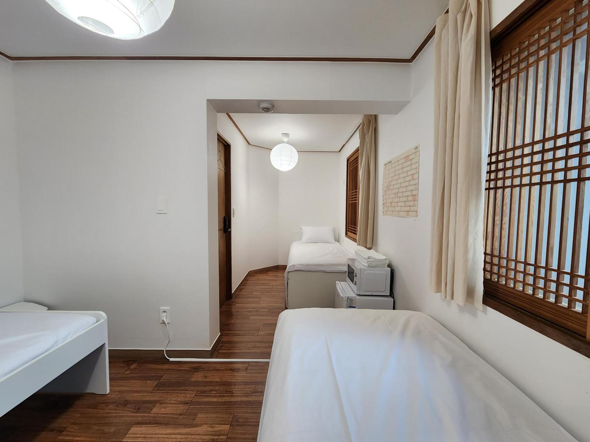 Hostel Jl In Chung-Jeong Seul Esterno foto