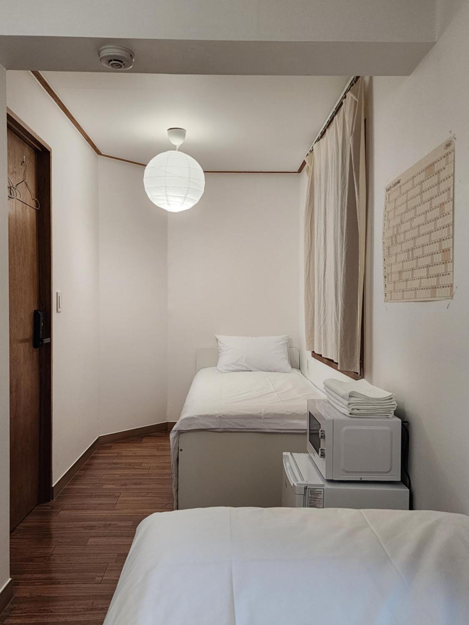 Hostel Jl In Chung-Jeong Seul Esterno foto