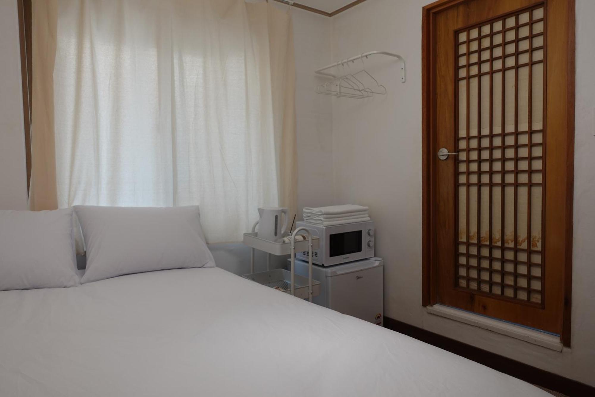 Hostel Jl In Chung-Jeong Seul Esterno foto