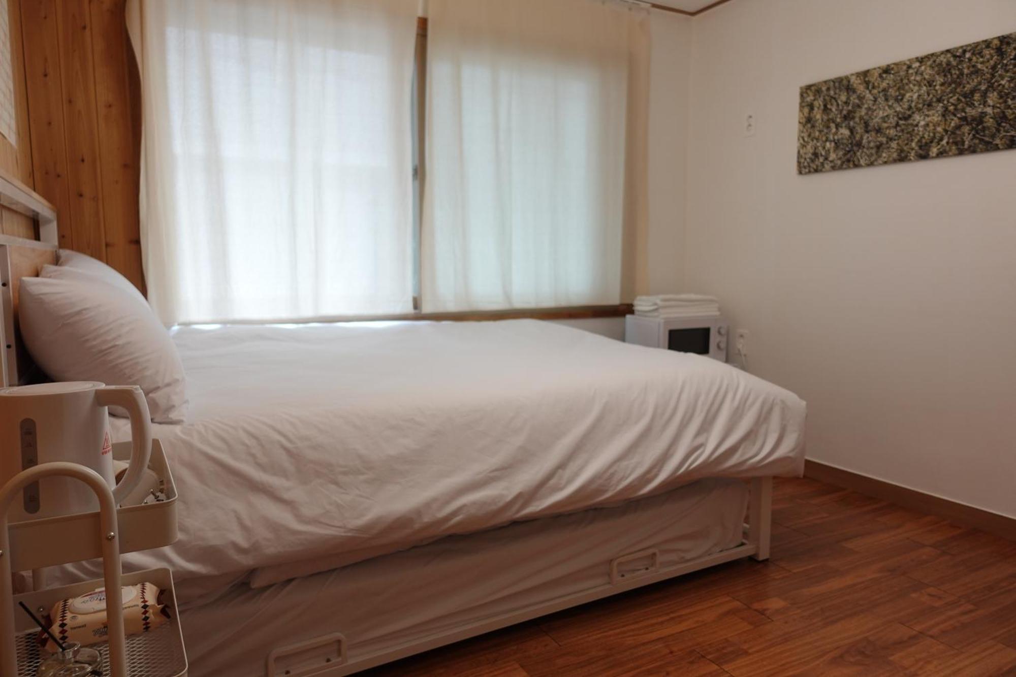 Hostel Jl In Chung-Jeong Seul Esterno foto